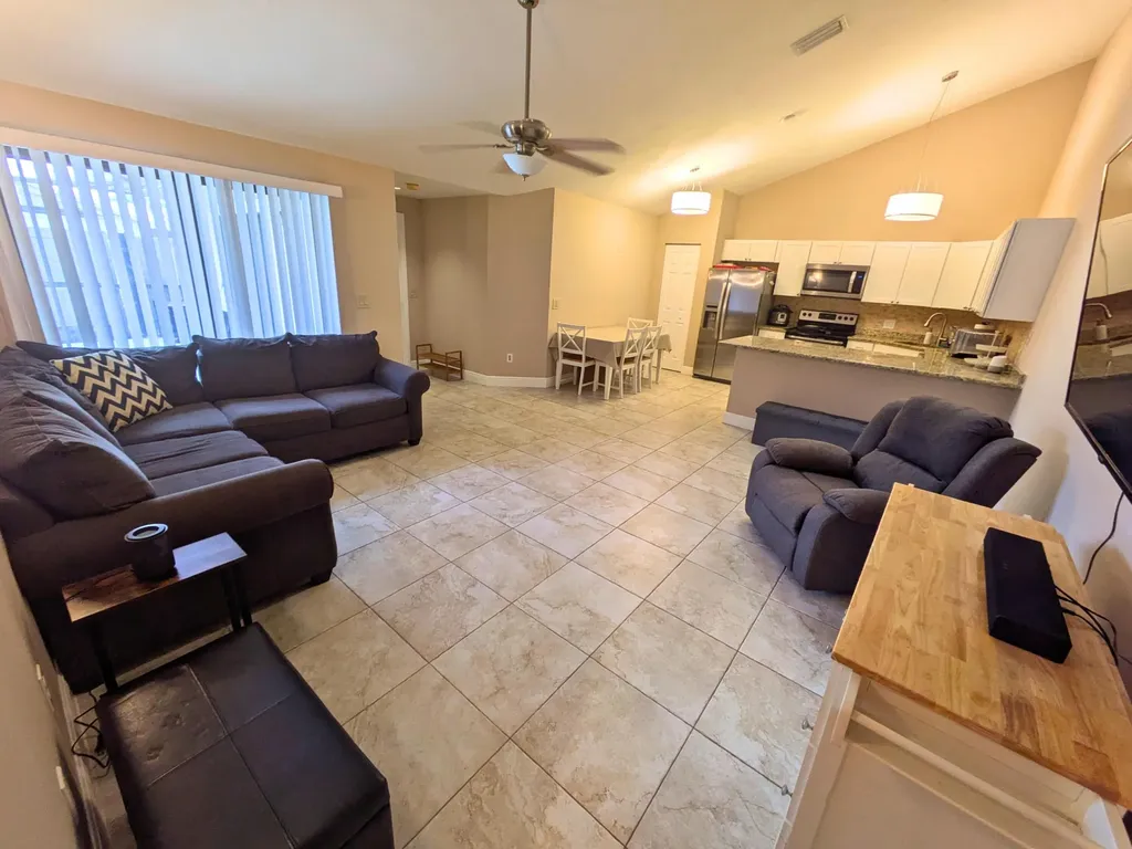 5513 Eagle Lake Drive Palm Beach Gardens FL 33418