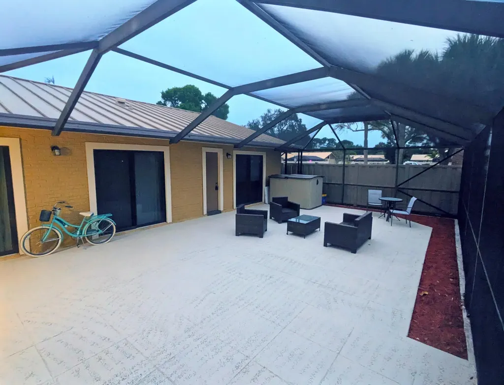 5513 Eagle Lake Drive Palm Beach Gardens FL 33418