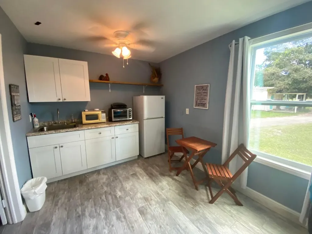 2141 B Road Loxahatchee Groves FL 33470