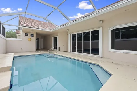 635 SW Munjack Cove Port St Lucie FL 34986