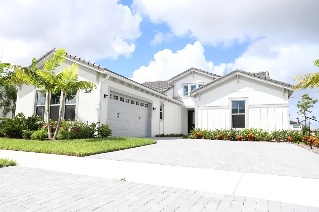 15192 Wildwood Circle Westlake FL 33470
