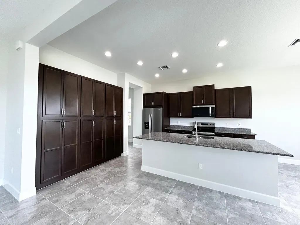 15192 Wildwood Circle Westlake FL 33470