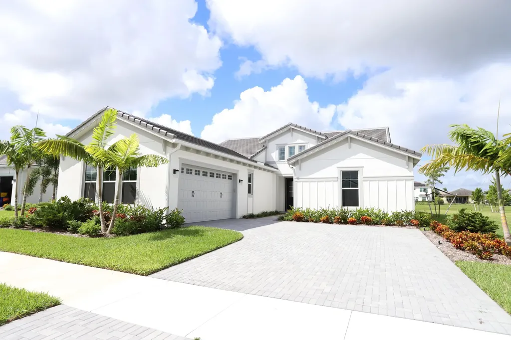 15192 Wildwood Circle Westlake FL 33470