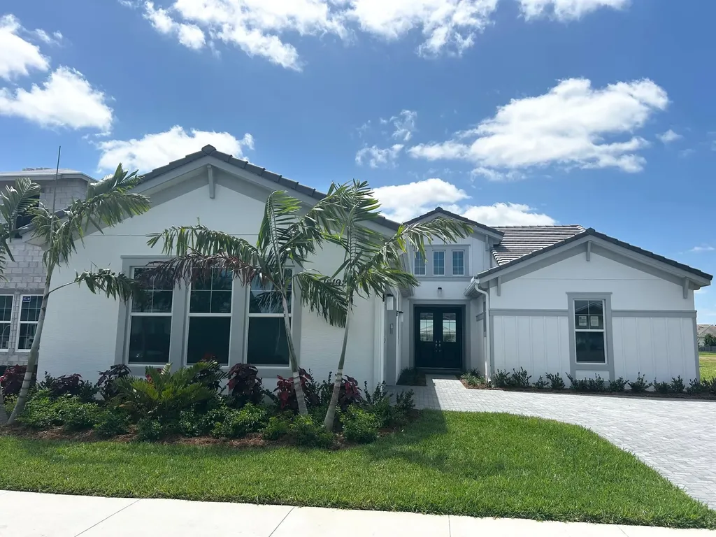 15192 Wildwood Circle Westlake FL 33470