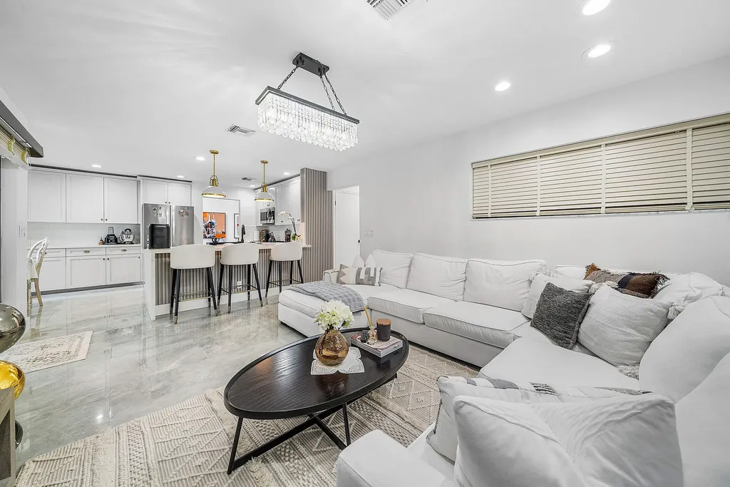 20797 Cabrillo Way Boca Raton FL 33428