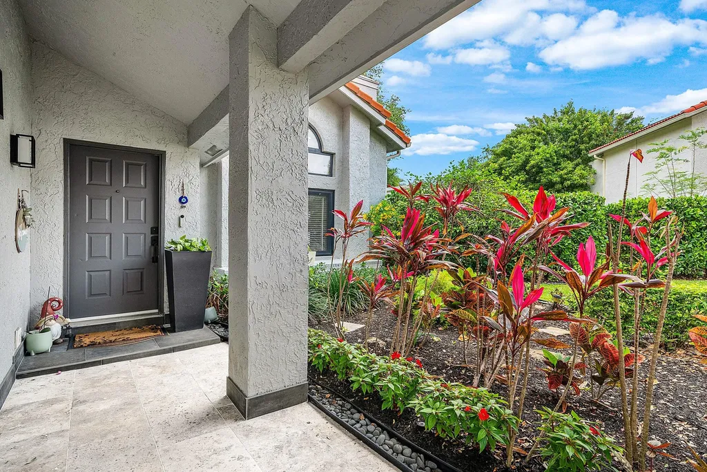 20797 Cabrillo Way Boca Raton FL 33428