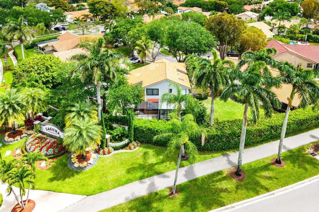 20797 Cabrillo Way Boca Raton FL 33428