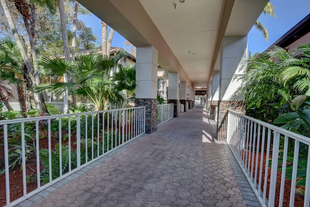 20797 Cabrillo Way Boca Raton FL 33428