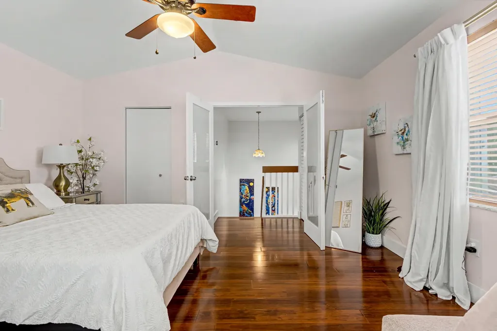 1545 Seagrape Way Hollywood FL 33019