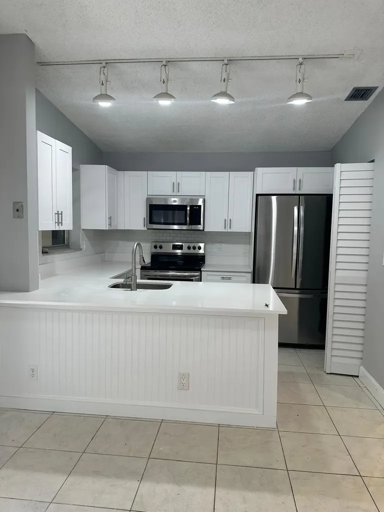 22281 Timberly Drive Boca Raton FL 33428