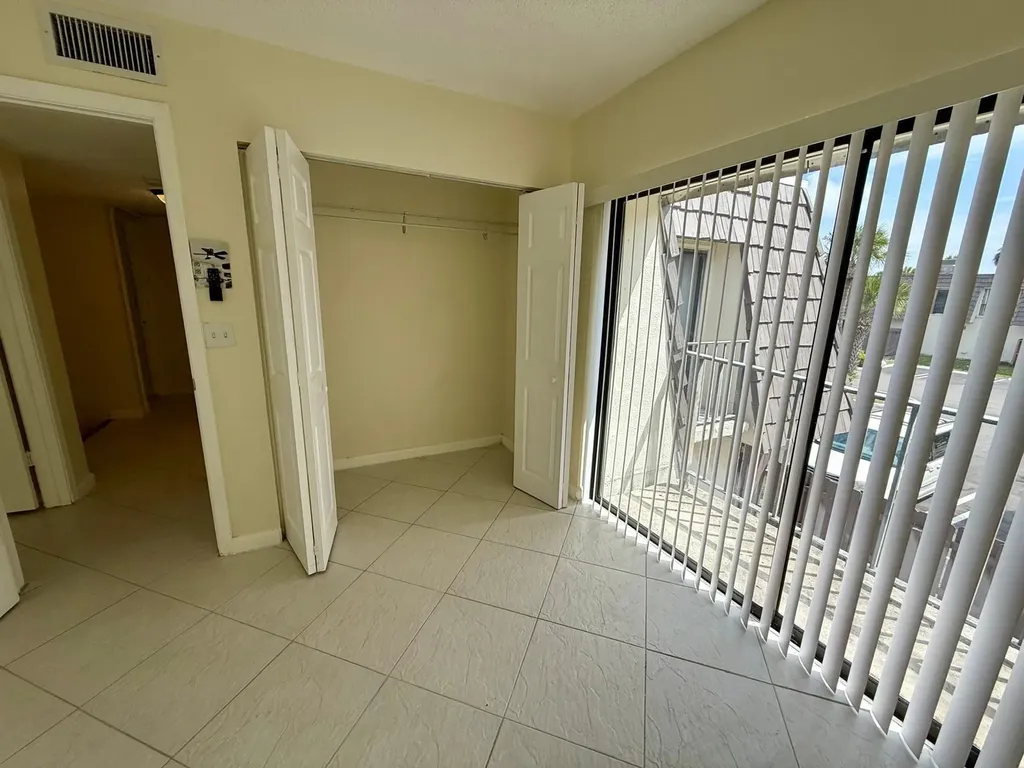 1809 N Congress Avenue West Palm Beach FL 33401