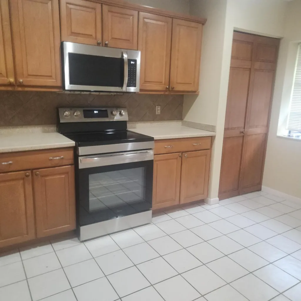 63 Meadows Drive Boynton Beach FL 33436
