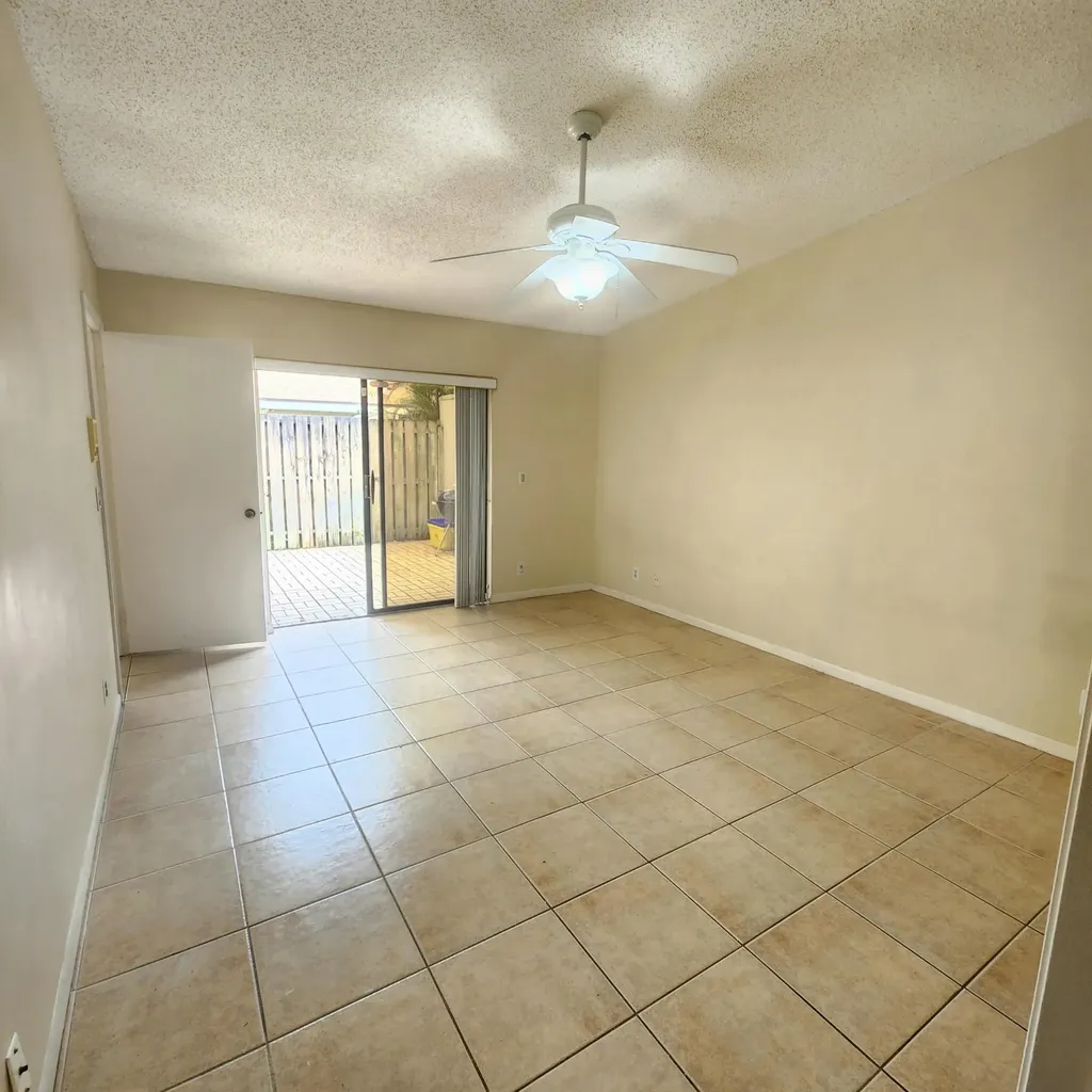 63 Meadows Drive Boynton Beach FL 33436