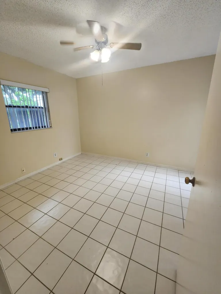63 Meadows Drive Boynton Beach FL 33436
