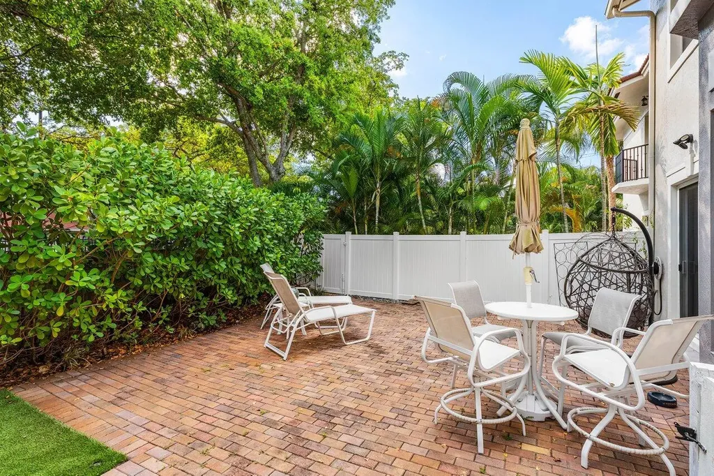 1875 Highland Grove Drive Delray Beach FL 33445