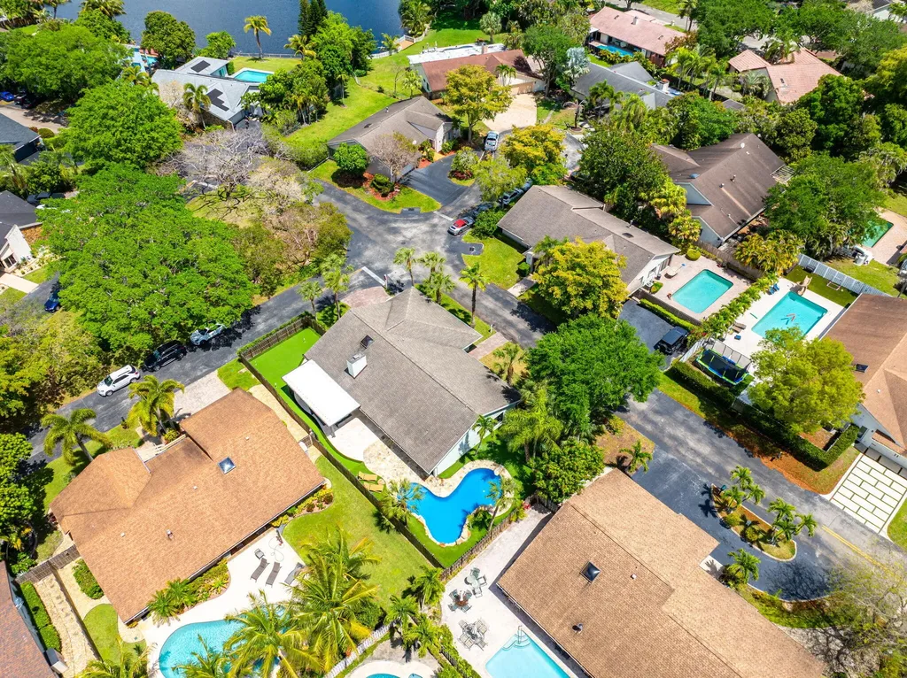 1061 Bayberry Point Drive Plantation FL 33324