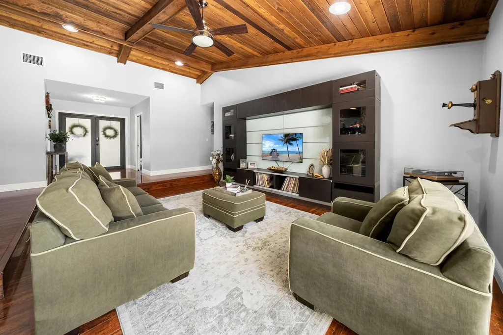1061 Bayberry Point Drive Plantation FL 33324