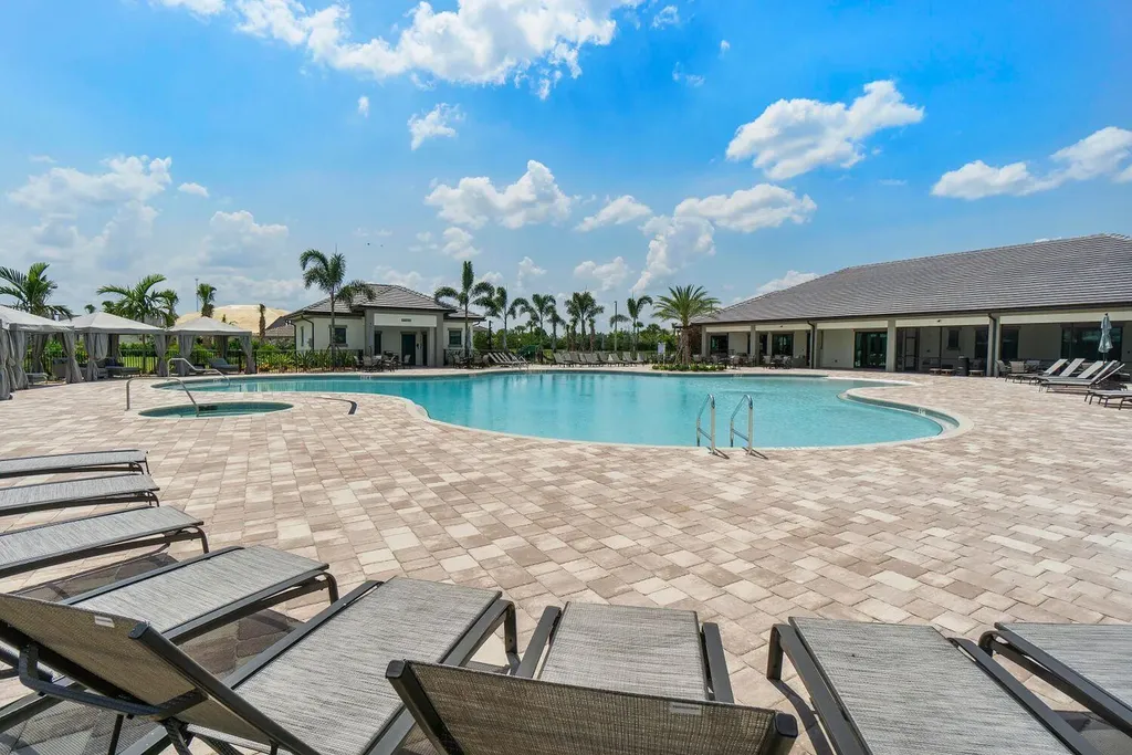 4843 Indio Trail Lake Worth FL 33467