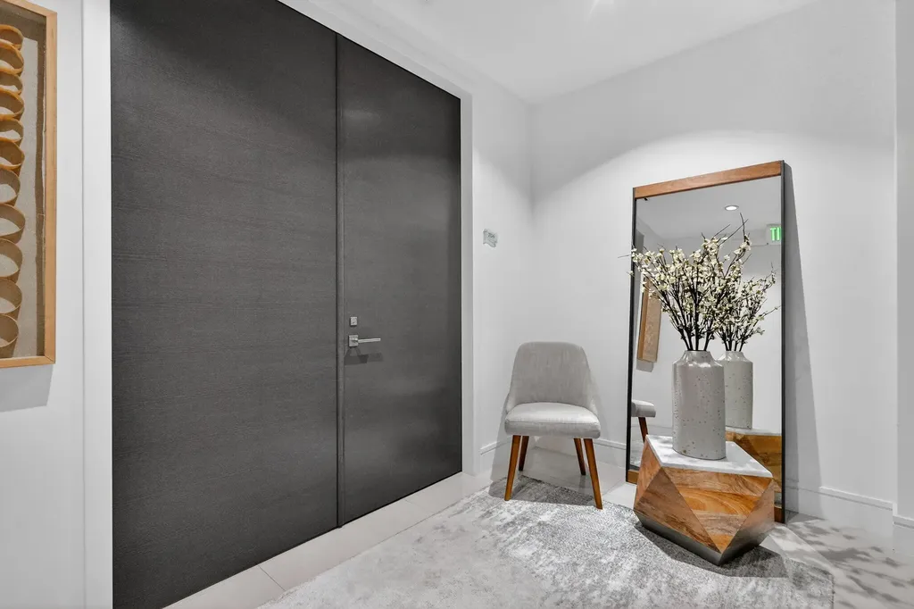3250 NE 188th Street Aventura FL 33180