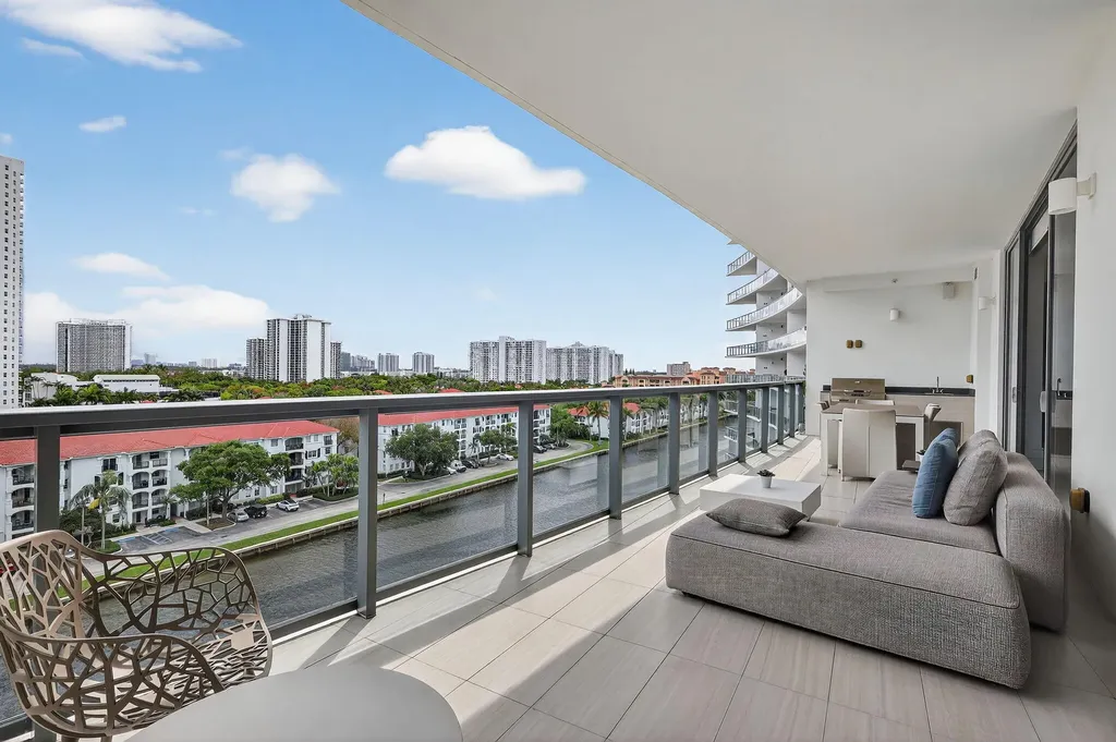3250 NE 188th Street Aventura FL 33180