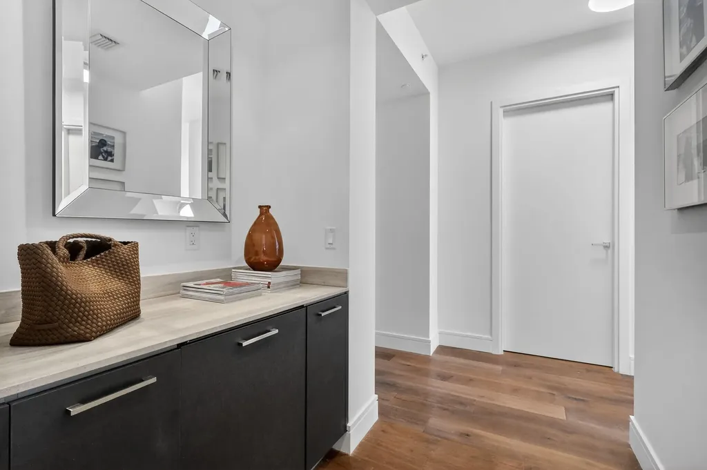 3250 NE 188th Street Aventura FL 33180
