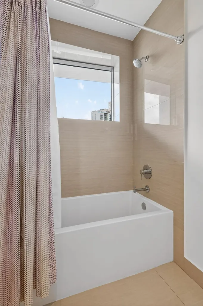 3250 NE 188th Street Aventura FL 33180