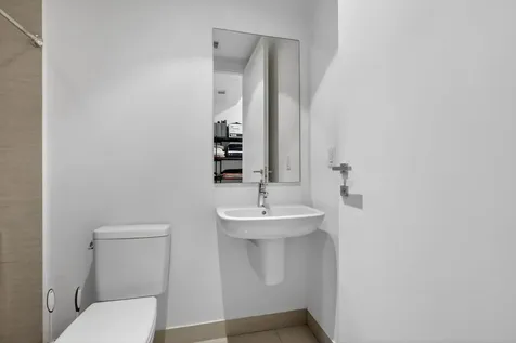 3250 NE 188th Street Aventura FL 33180