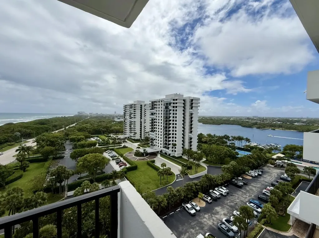 2121 N Ocean Boulevard Boca Raton FL 33431