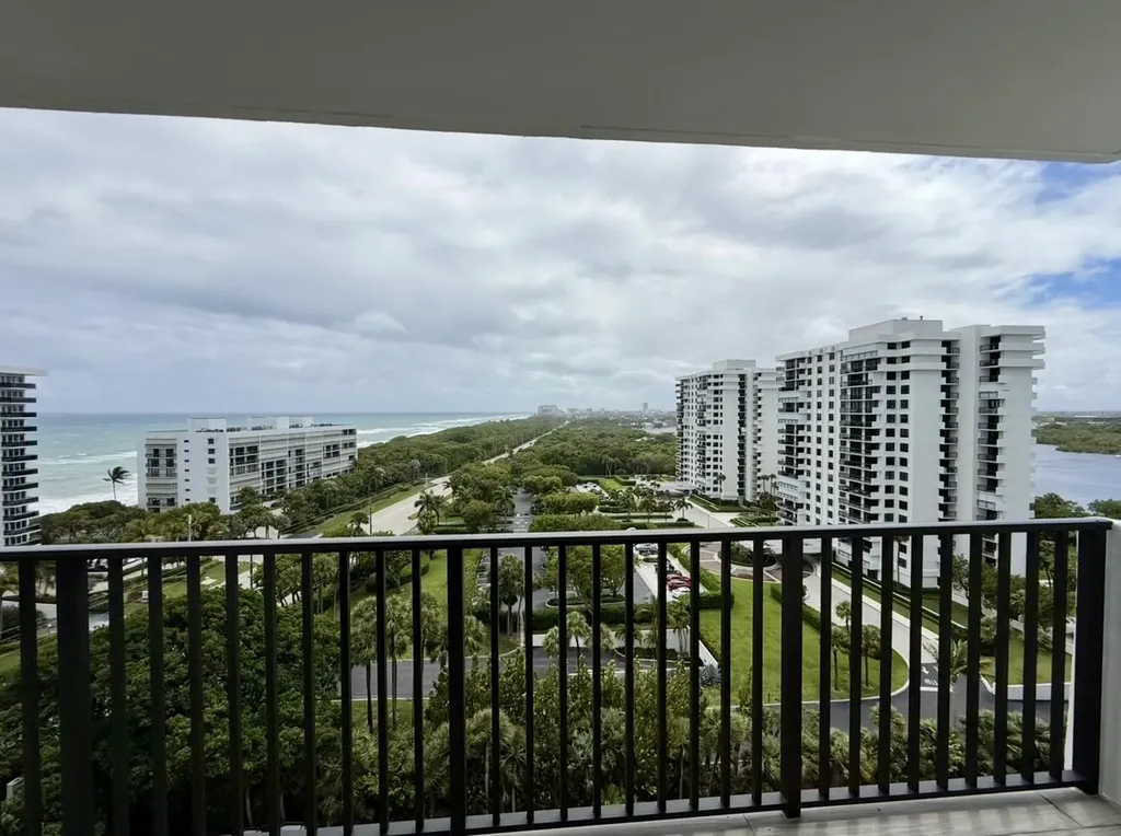 2121 N Ocean Boulevard Boca Raton FL 33431