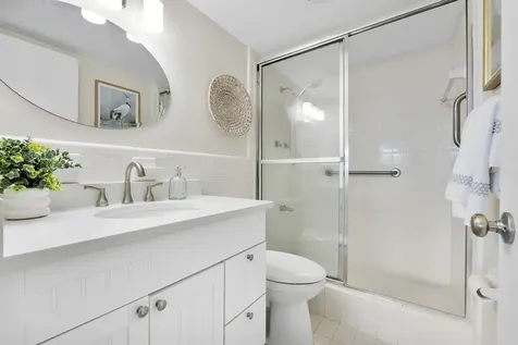 60 Venetian Drive Delray Beach FL 33483