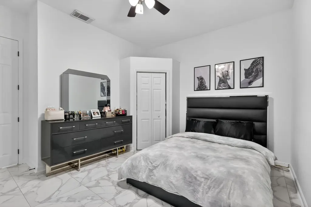 416 SW Horseshoe Bay Port St Lucie FL 34986