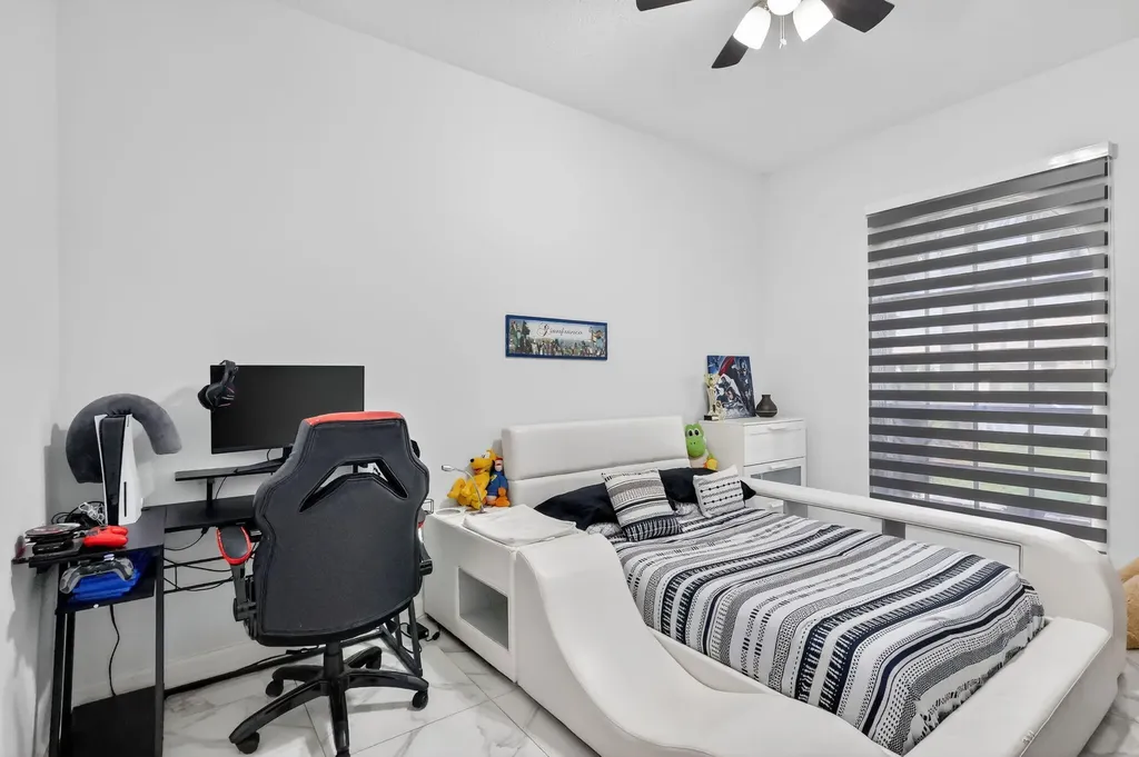 416 SW Horseshoe Bay Port St Lucie FL 34986