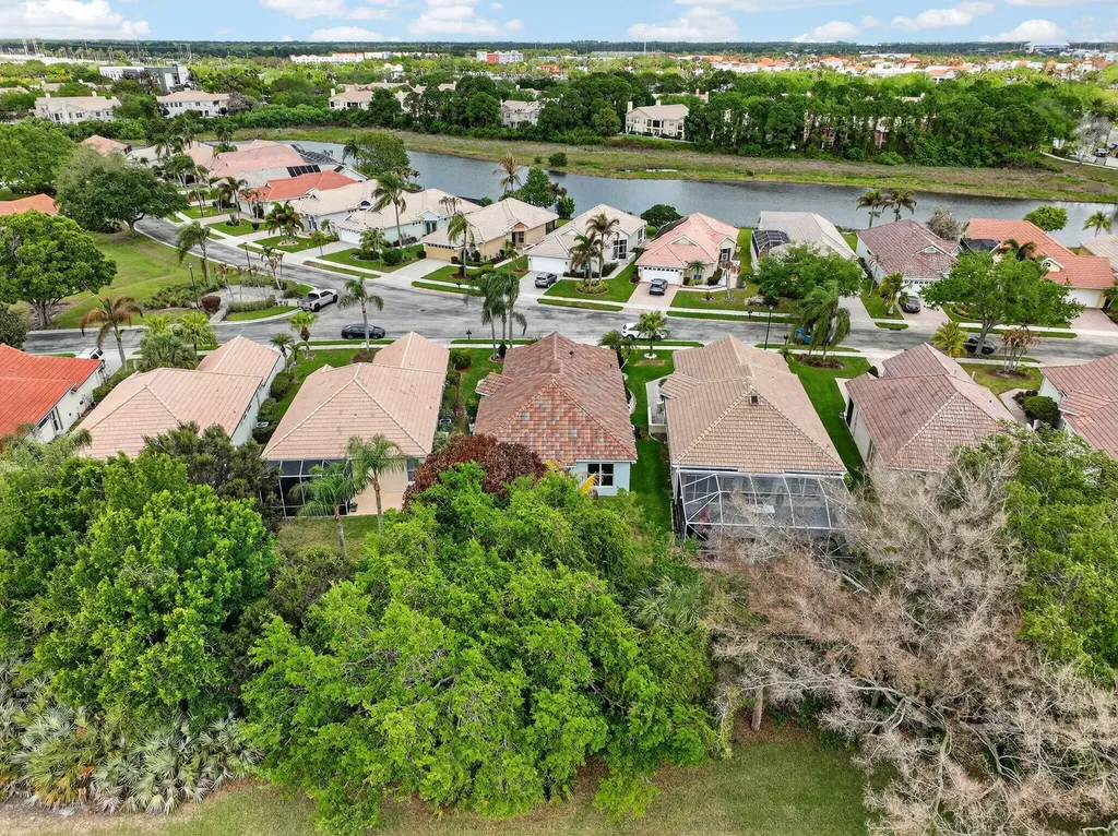416 SW Horseshoe Bay Port St Lucie FL 34986