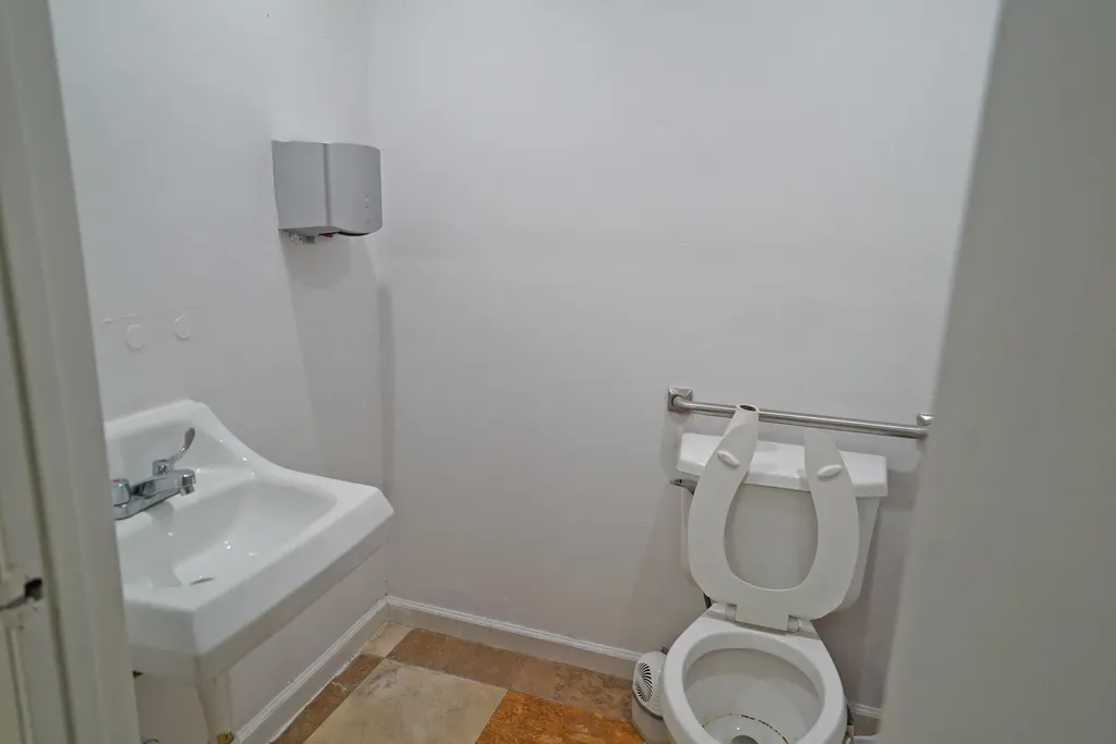 1365 SW 22nd Street Miami FL