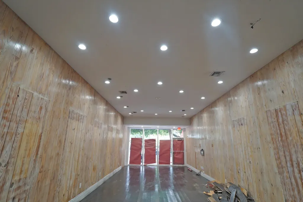 1365 SW 22nd Street Miami FL