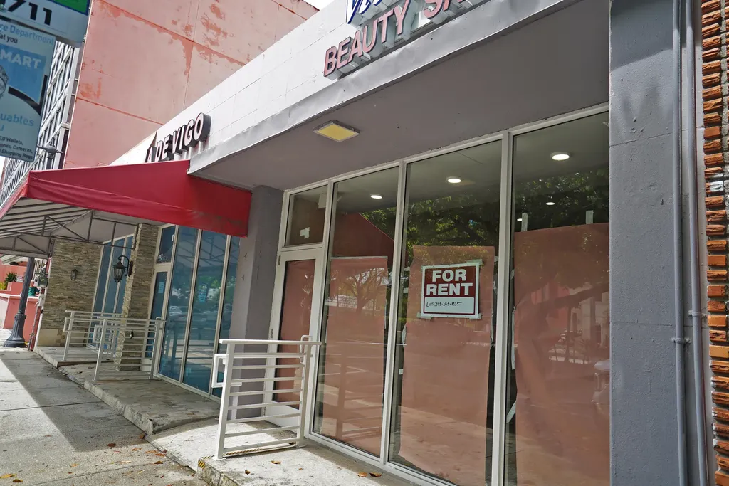 1365 SW 22nd Street Miami FL