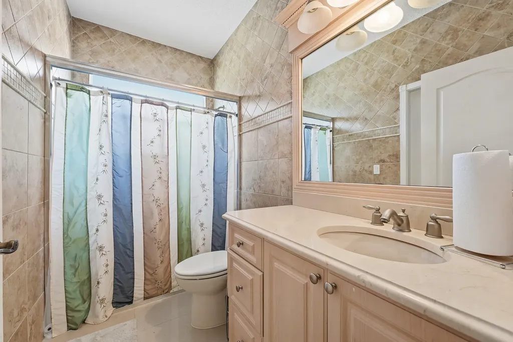 6444 NW Frenze Street Port St Lucie FL 34986