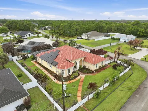 6444 NW Frenze Street Port St Lucie FL 34986