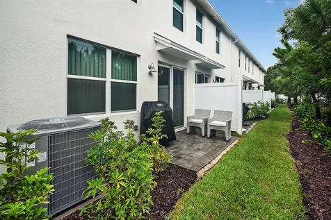5696 SE Edgewater Circle Stuart FL 34997