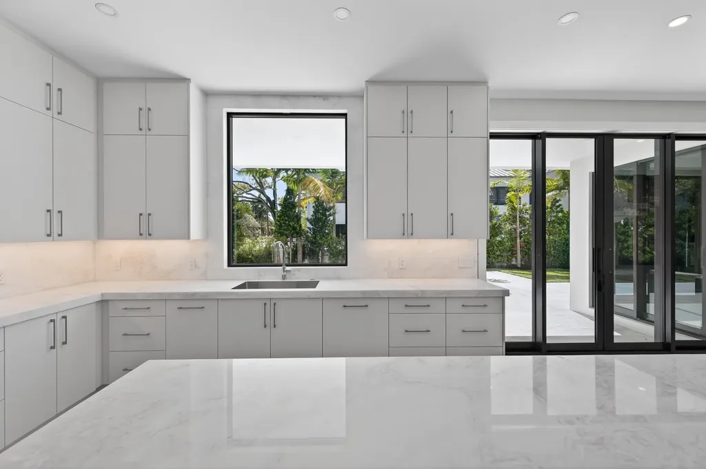 1550 Ponce De Leon Drive Fort Lauderdale FL 33316