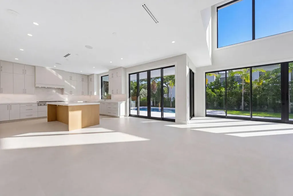 1550 Ponce De Leon Drive Fort Lauderdale FL 33316