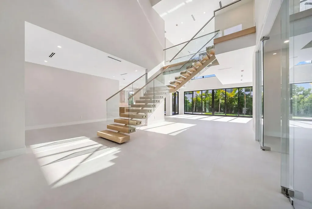 1550 Ponce De Leon Drive Fort Lauderdale FL 33316