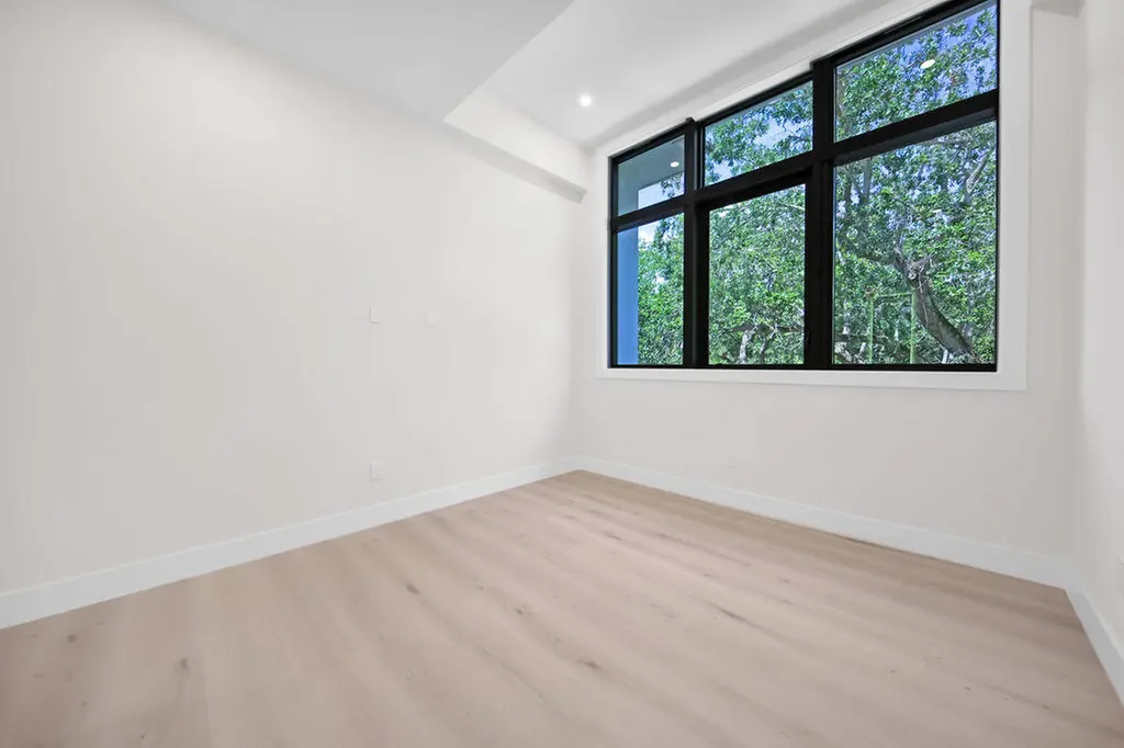 1550 Ponce De Leon Drive Fort Lauderdale FL 33316