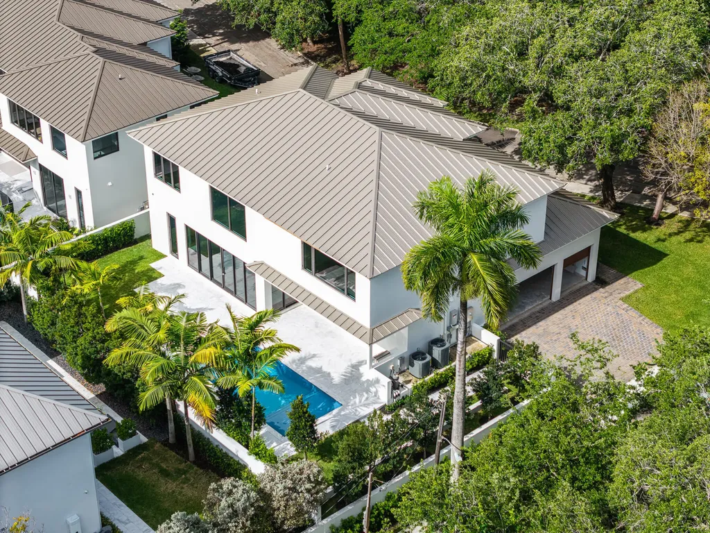 1550 Ponce De Leon Drive Fort Lauderdale FL 33316