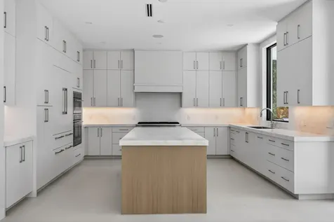 1550 Ponce De Leon Drive Fort Lauderdale FL 33316