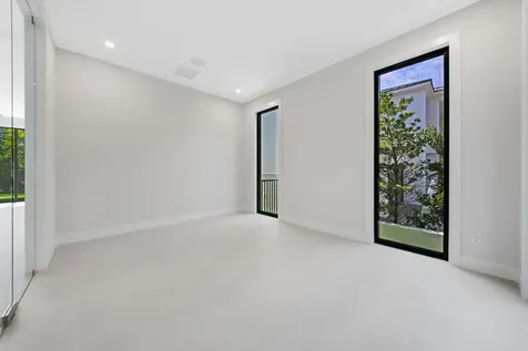 1550 Ponce De Leon Drive Fort Lauderdale FL 33316