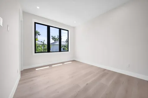 1550 Ponce De Leon Drive Fort Lauderdale FL 33316