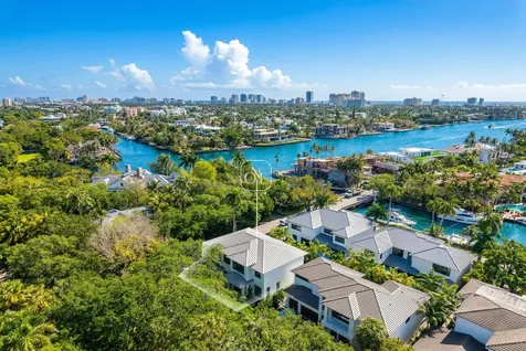 1550 Ponce De Leon Drive Fort Lauderdale FL 33316