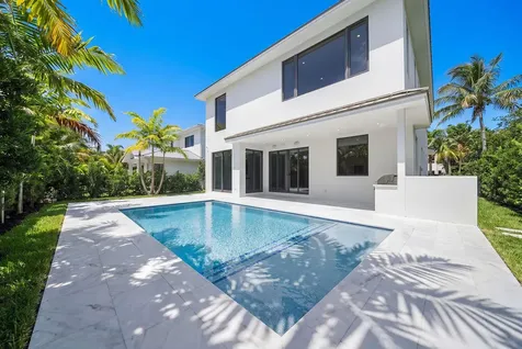 1550 Ponce De Leon Drive Fort Lauderdale FL 33316