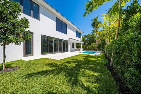1550 Ponce De Leon Drive Fort Lauderdale FL 33316